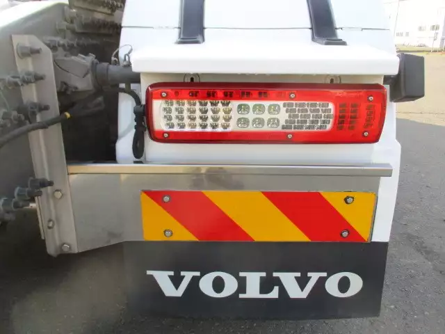 平成30年03月中古大型トラクタヘッドボルボボルボの画像15