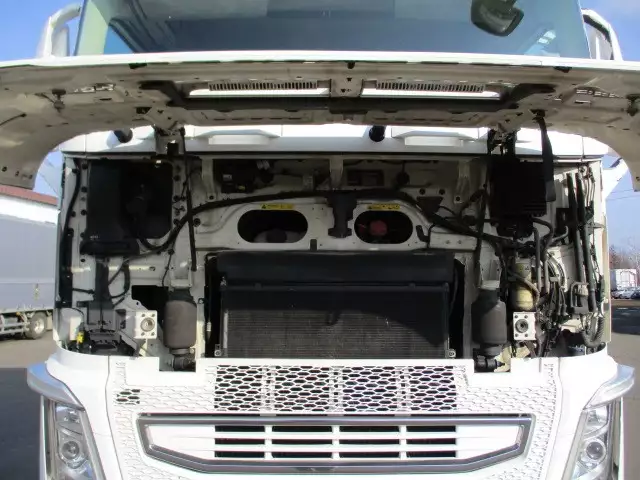 平成30年03月中古大型トラクタヘッドボルボボルボの画像34