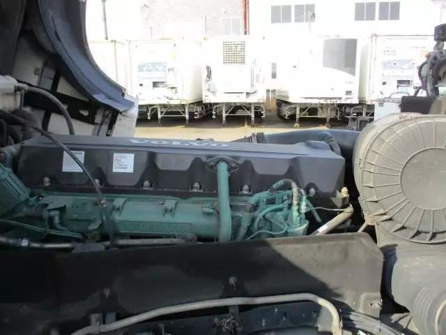 平成30年03月中古大型トラクタヘッドボルボボルボの画像38