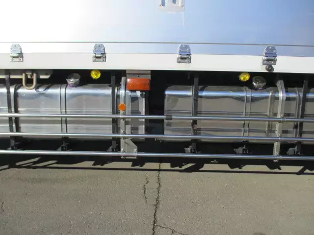 平成28年05月中古大型冷凍バン・ウィング三菱ふそうスーパーグレートの画像11