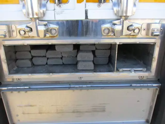 平成28年05月中古大型冷凍バン・ウィング三菱ふそうスーパーグレートの画像20