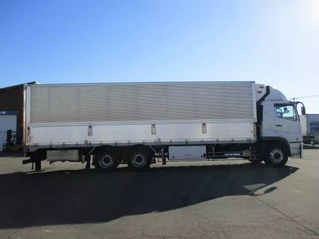 平成28年05月中古大型冷凍バン・ウィング三菱ふそうスーパーグレートの画像4