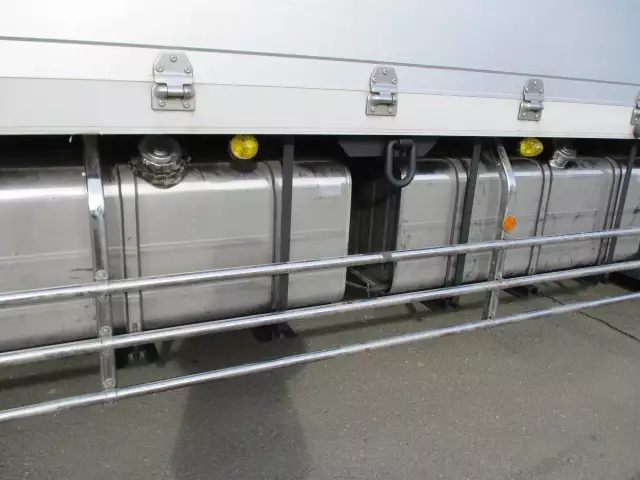 平成28年05月中古大型冷凍バン・ウィングいすゞギガの画像11