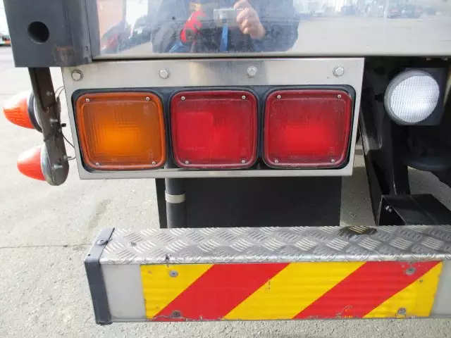 平成28年05月中古大型冷凍バン・ウィングいすゞギガの画像17