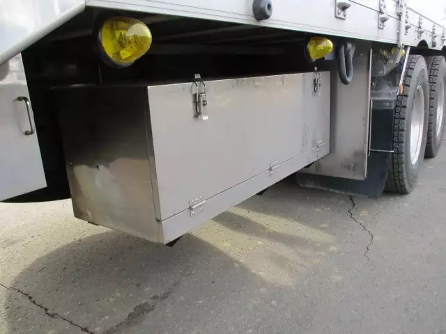 平成28年05月中古大型冷凍バン・ウィングいすゞギガの画像20