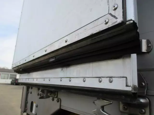 平成28年05月中古大型冷凍バン・ウィングいすゞギガの画像29