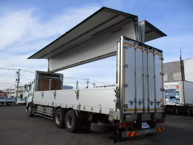 平成28年05月中古大型冷凍バン・ウィングいすゞギガの画像39