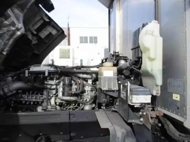 平成28年05月中古大型冷凍バン・ウィングいすゞギガの画像43