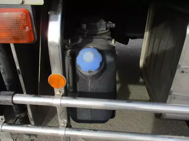 平成28年05月中古大型冷凍バン・ウィングいすゞギガの画像10