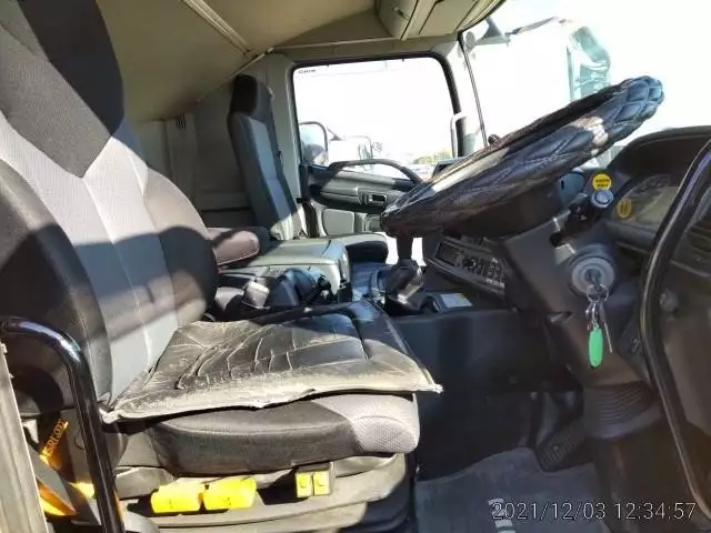 平成26年08月中古大型トラクタヘッド日野日野の画像37