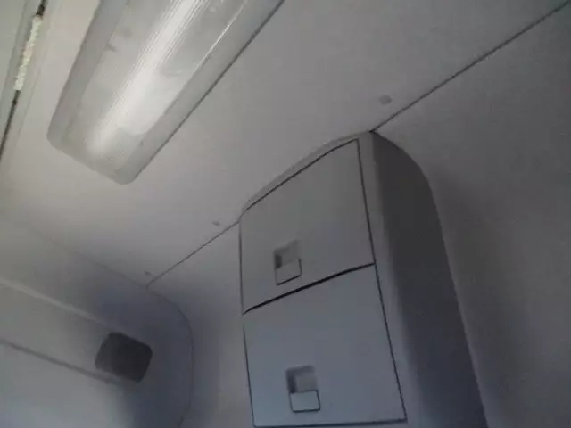 平成27年07月中古大型トラクタヘッド日産UDクオンの画像43