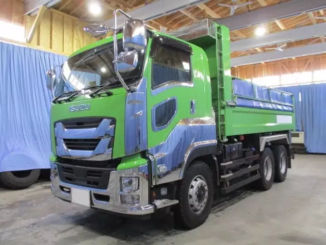 令和02年08月中古大型いすゞギガの画像1