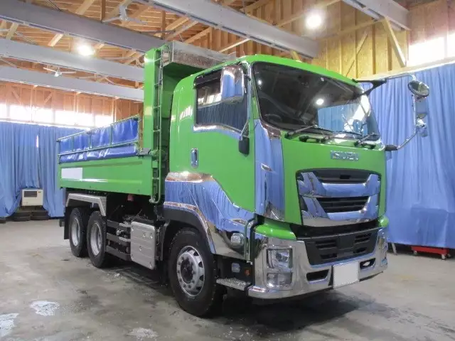 令和02年08月中古大型いすゞギガの画像3