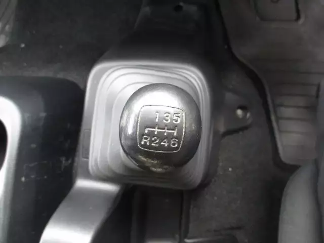 平成26年02月中古中型日野日野の画像42