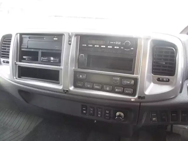 平成26年02月中古中型日野日野の画像43