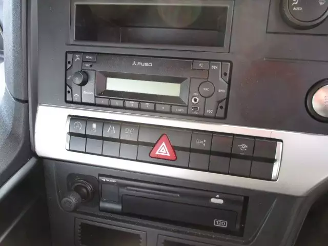 令和01年/平成31年05月中古大型トラクタヘッド三菱ふそうスーパーグレートの画像20