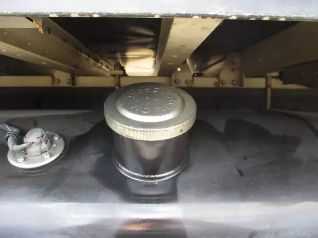 平成26年10月中古大型アルミバン・ウィング三菱ふそうスーパーグレートの画像12