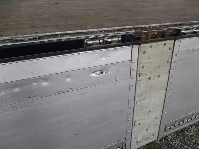 平成26年10月中古大型アルミバン・ウィング三菱ふそうスーパーグレートの画像37