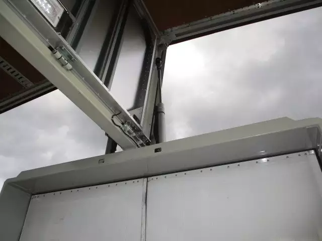 平成26年10月中古大型アルミバン・ウィング三菱ふそうスーパーグレートの画像38