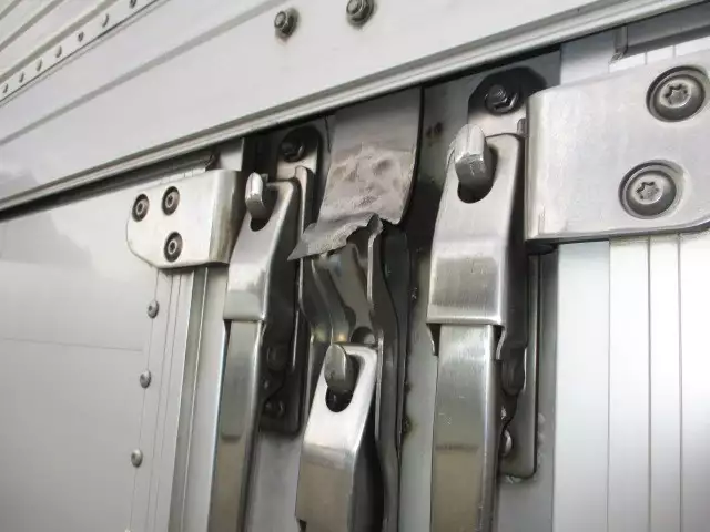 平成26年10月中古大型アルミバン・ウィング三菱ふそうスーパーグレートの画像40