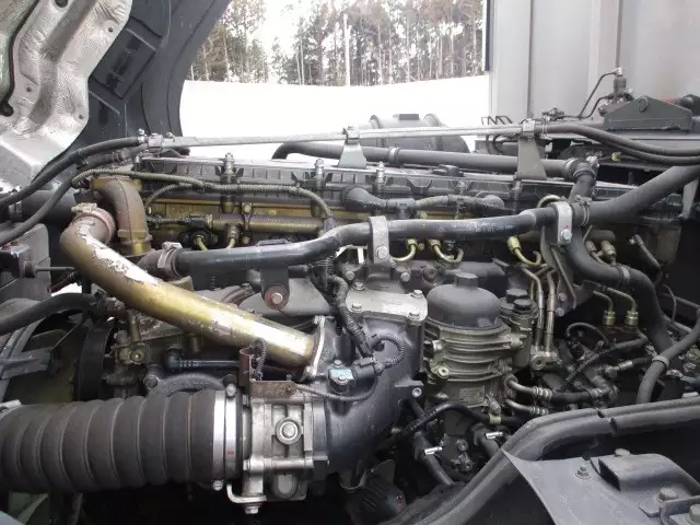 平成26年10月中古大型アルミバン・ウィング三菱ふそうスーパーグレートの画像57