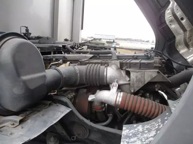 平成26年10月中古大型アルミバン・ウィング三菱ふそうスーパーグレートの画像58