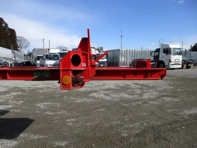 ナンバー付 40/42FT兼用3軸シャシ リフトアクスル(後軸残し) 第五輪10,680㎏以上の画像7