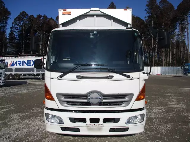 平成27年03月中古中型日野レンジャーの画像2