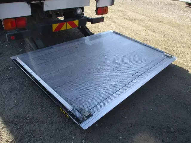 平成27年03月中古中型日野レンジャーの画像30