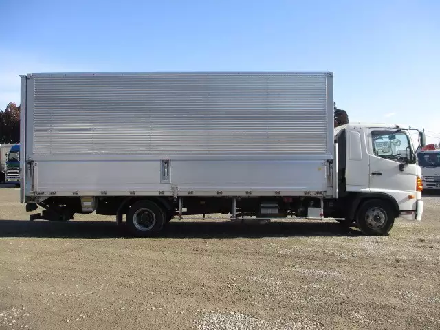 平成27年03月中古中型日野レンジャーの画像4