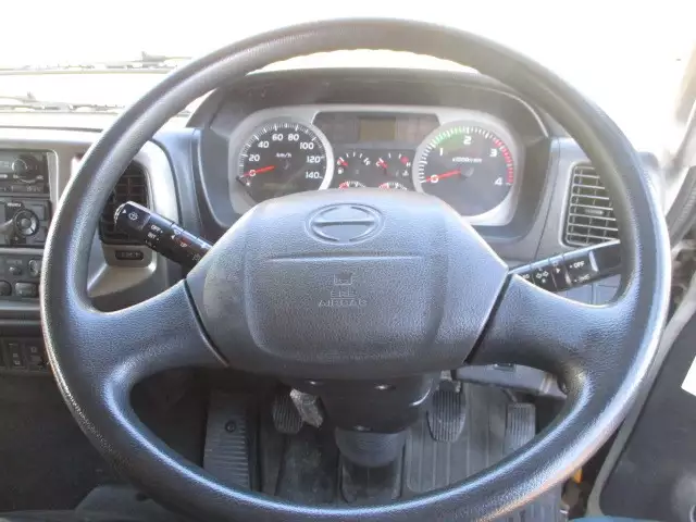 平成27年03月中古中型日野レンジャーの画像53