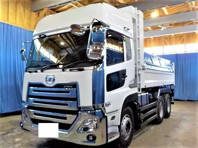 令和03年06月中古大型日産UDUDトラックスの画像1