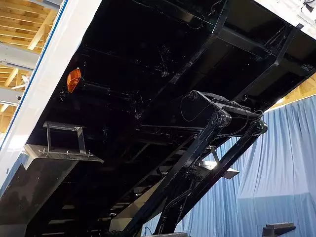 令和03年06月中古大型日産UDUDトラックスの画像12