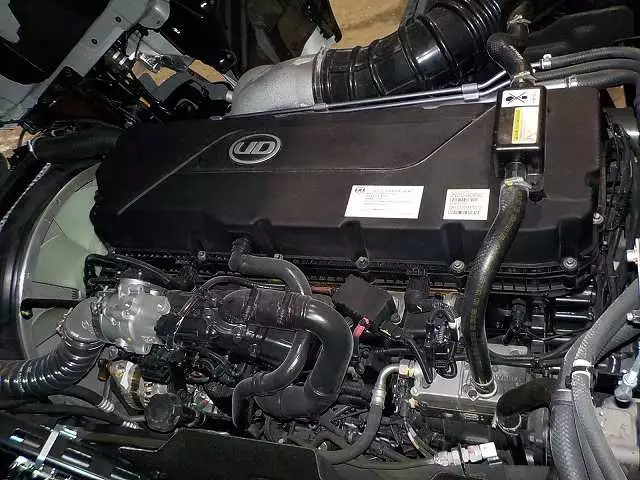 令和03年06月中古大型日産UDUDトラックスの画像26