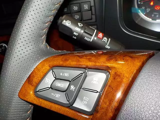 令和03年06月中古大型日産UDUDトラックスの画像38