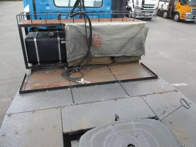 平成18年09月中古小型トラクタヘッド日野プロフィアの画像17