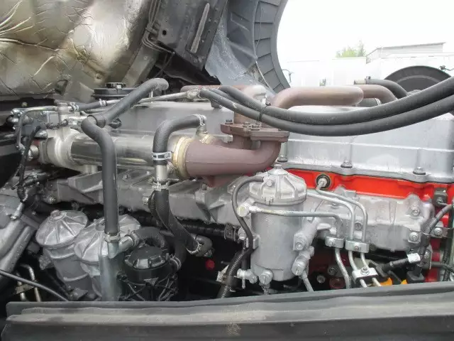 平成18年09月中古小型トラクタヘッド日野プロフィアの画像23