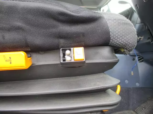 平成18年09月中古小型トラクタヘッド日野プロフィアの画像26