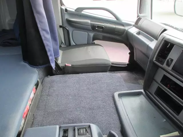 平成18年09月中古小型トラクタヘッド日野プロフィアの画像37