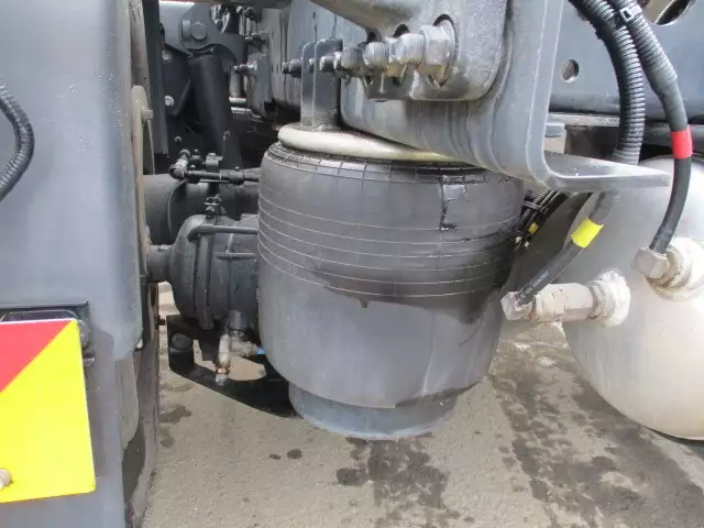 令和03年04月中古大型トラクタヘッド日野日野の画像17