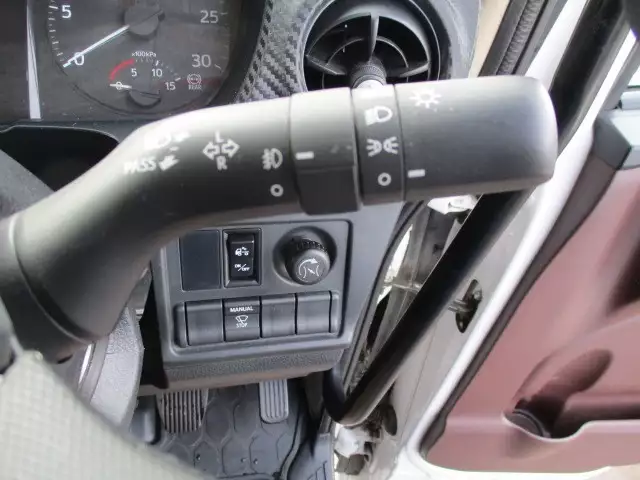 令和03年04月中古大型トラクタヘッド日野日野の画像23