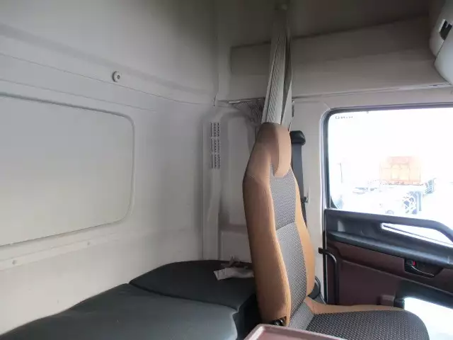 令和03年04月中古大型トラクタヘッド日野日野の画像32