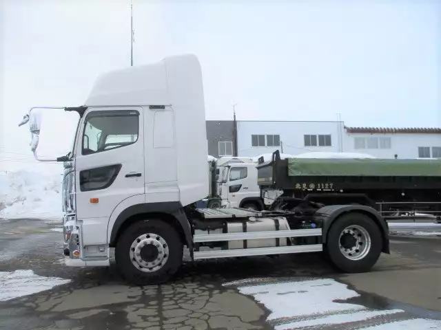 令和03年04月中古大型トラクタヘッド日野日野の画像8