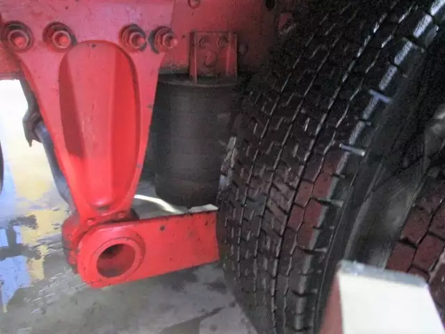 平成26年12月中古大型日野日野の画像16