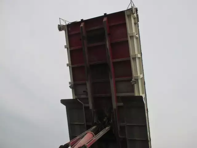 平成21年04月中古大型ダンプ三菱ふそう三菱の画像17