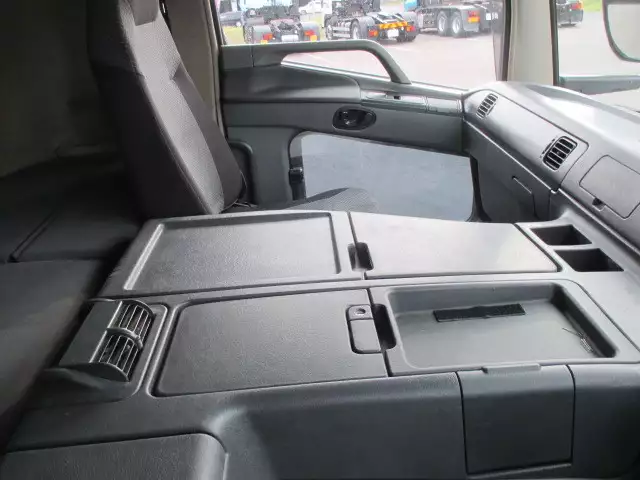 平成21年04月中古大型ダンプ三菱ふそう三菱の画像37