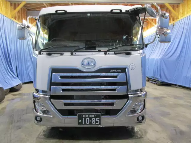 令和03年11月中古大型日産UDUDの画像2