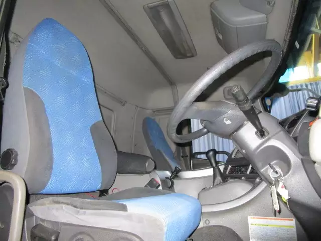 平成22年07月中古大型日産UDクオンの画像26