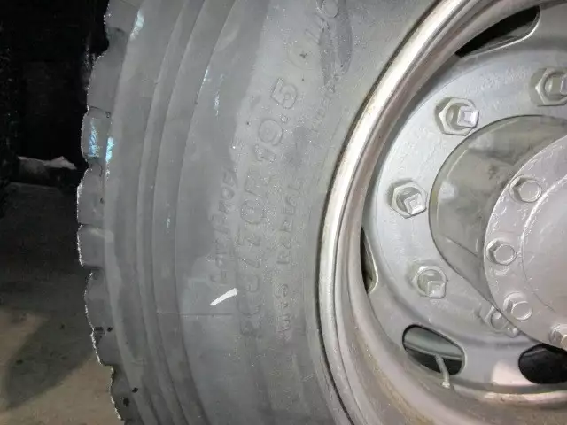 平成22年07月中古大型日産UDクオンの画像7