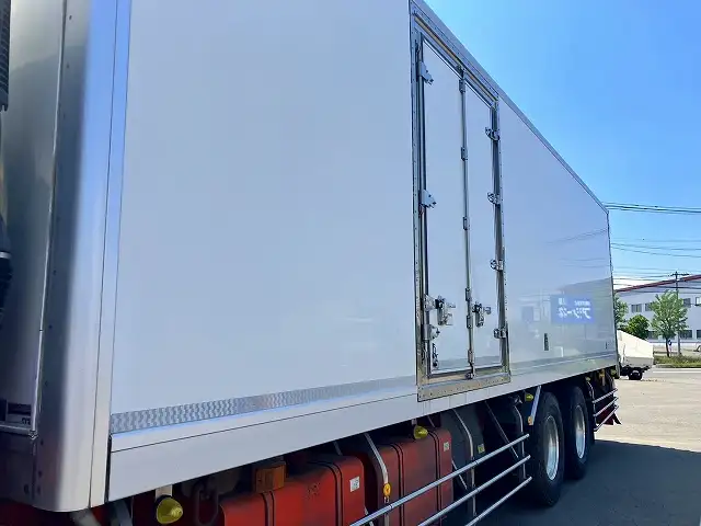 平成26年02月中古大型冷凍バン・ウィング日産UDクオンの画像18